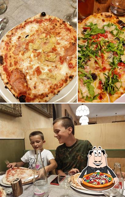 A Ristorante Pizzeria Al Faraone, puoi prenderti una bella pizza