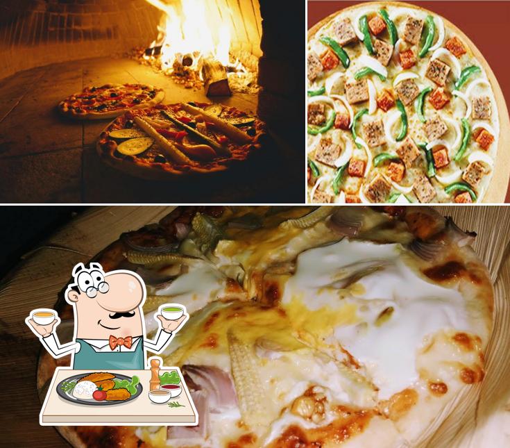 Waffles at STREETZA PIZZA