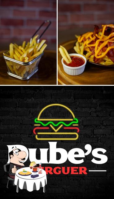 Hambúrguer em Dubes Burguer