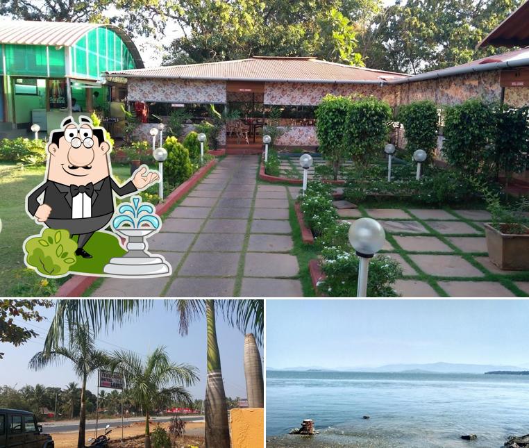 Check out how Shree Udupi Park Resturant looks outside