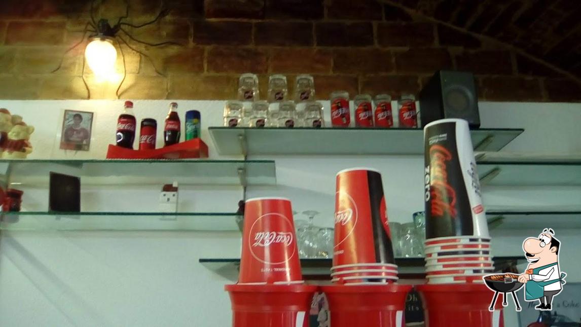 Guarda la immagine di Pizzeria Rosticceria La Ragnatela