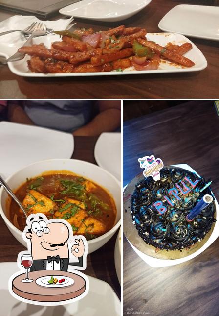 Food at Red and Hot Cafe and Restaurant - Patna