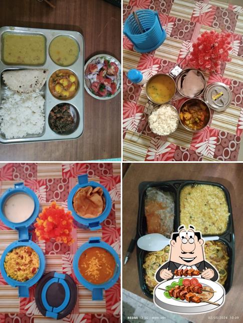 Meals at Aahar Tiffins