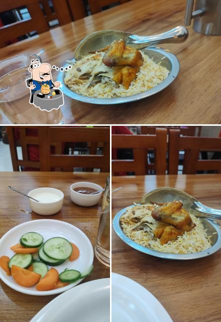 Meals at Al Reem Thrissur