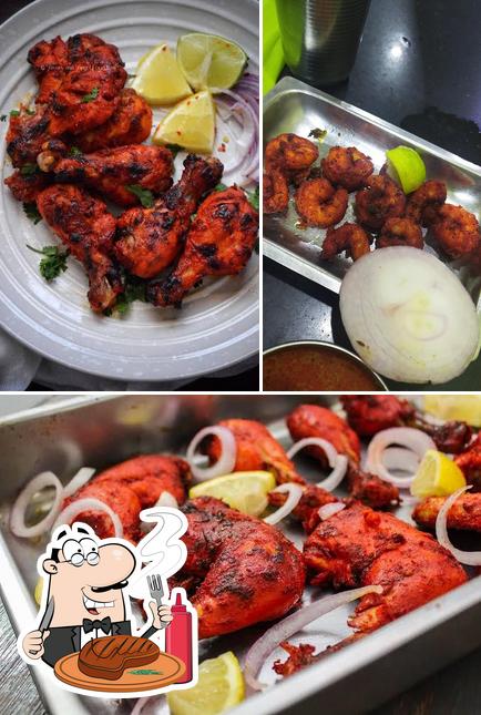 Get meat meals at Naina Briyani Kadai