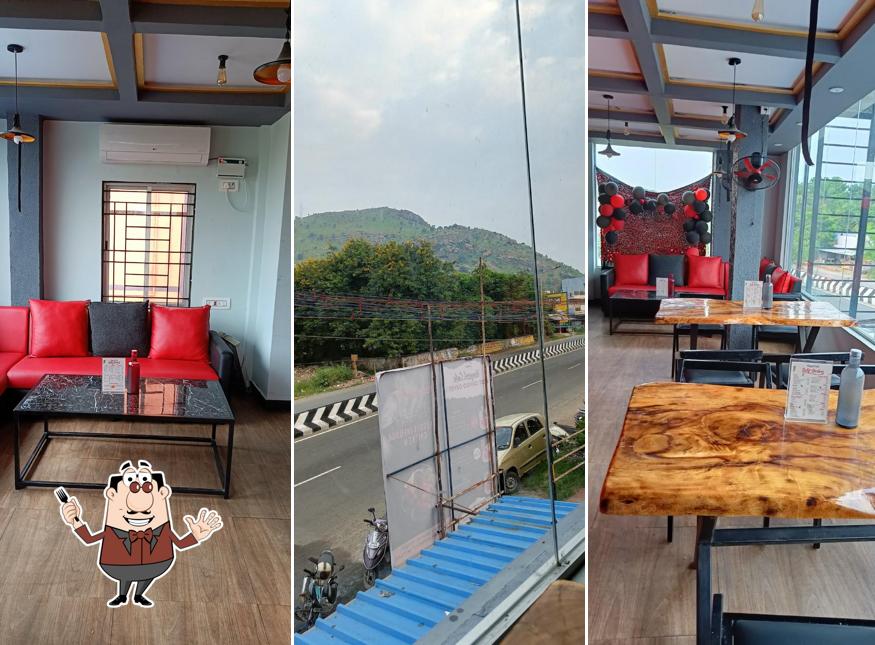 Meals at Hangout Cafe