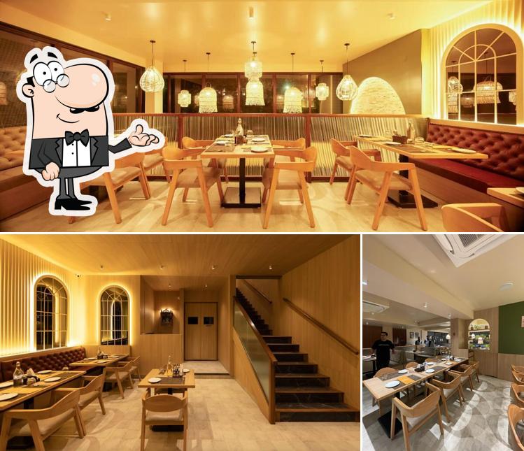 The interior of Oliva Veg Karvenagar