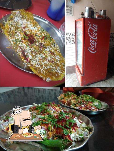 This is the picture depicting food and beverage at Om Sai Tiffin Center