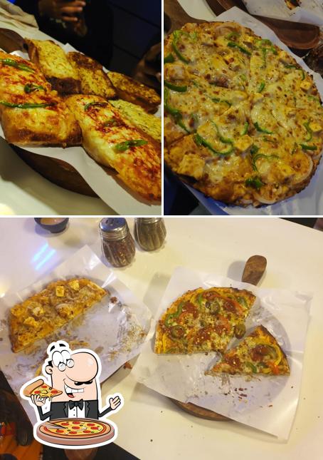 Order various variants of pizza