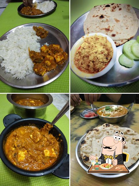 Meals at Khushbu Vaishno Dhaba