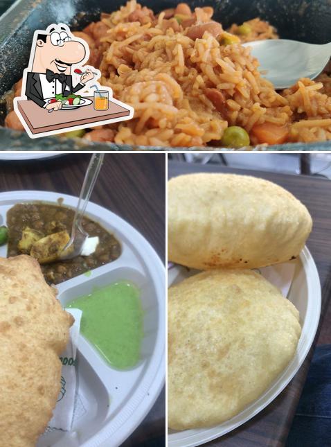 Food at Om Bhatura Co