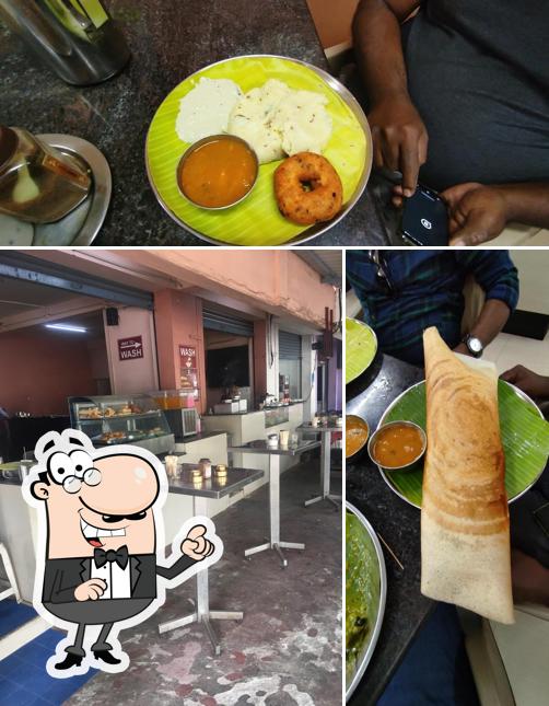 Check out how Sakthi Cafe looks inside