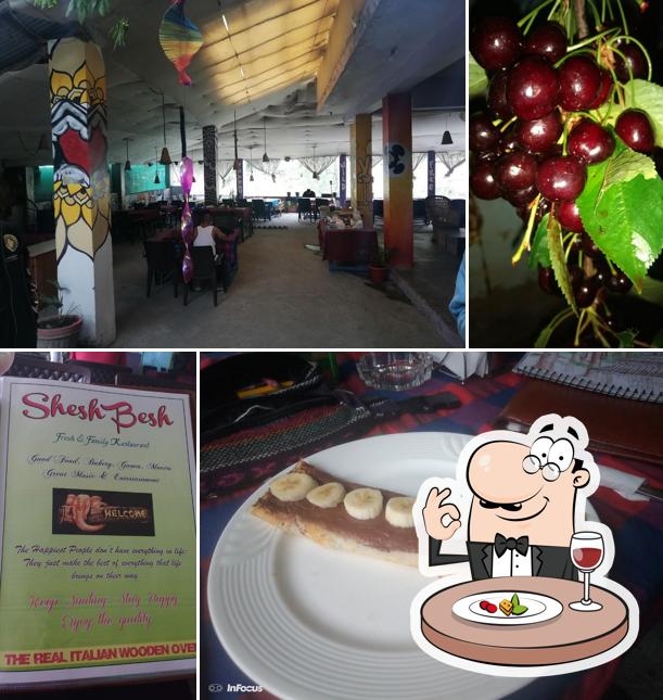 Food at Shesh Besh Cafe