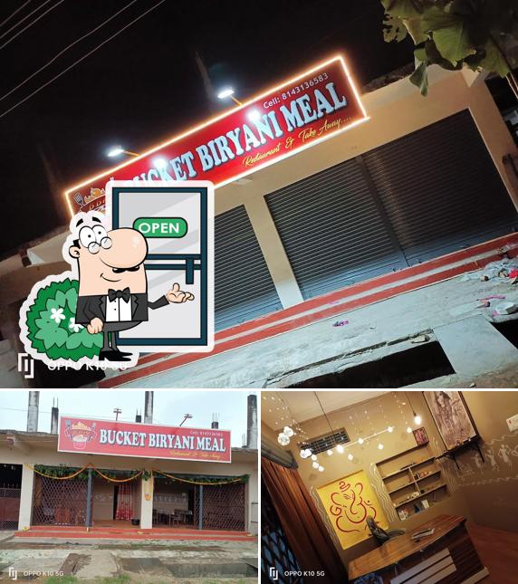 The image of Bucket Biryani meal’s exterior and interior
