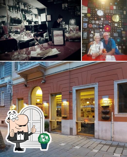 La immagine di esterno e bancone da bar da Bar Costa