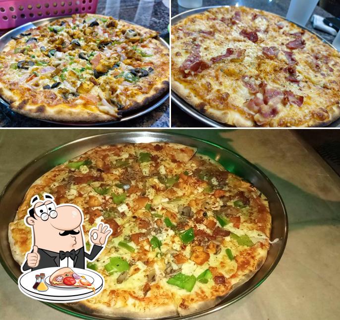 At Brothers' Pizzeria, you can try pizza At Brothers' Pizzeria, you can try pizza