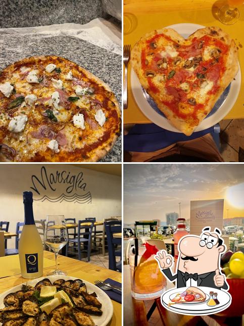 Ordina una pizza a Ristorante Trattoria Pizzeria Marsiglia