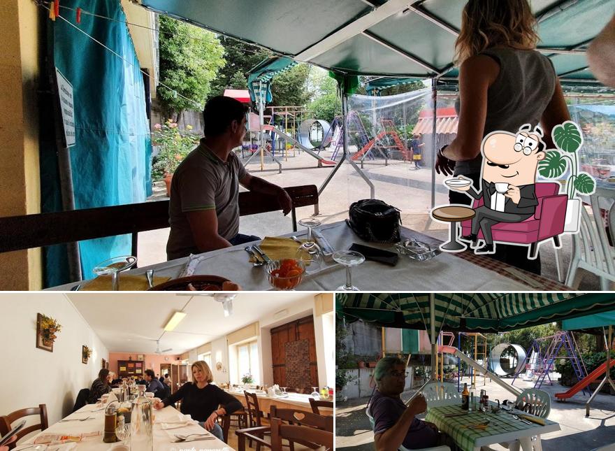 Gli interni di Bar Trattoria Albaromatto