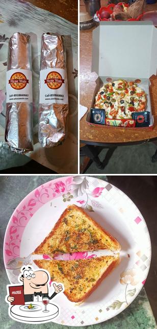 Food at PizzaWale
