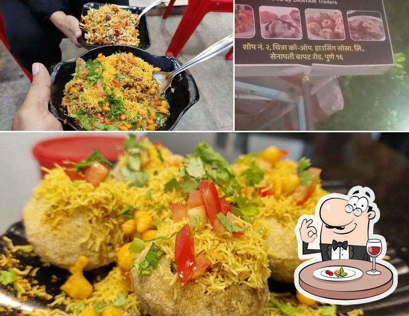 Food at Ganesh Bhel Punyatil Suprasiddh