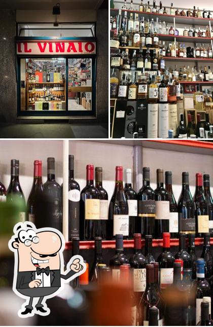 Gli interni di Il Vinaio di via Mussi
