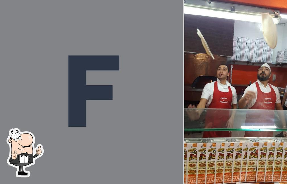 Ecco una foto di Farina e pomodoro