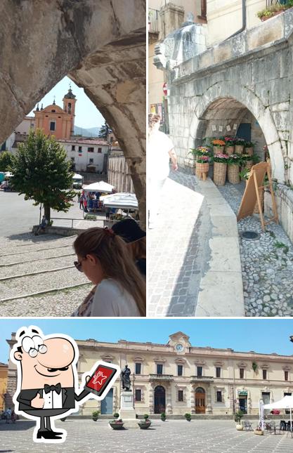 Gli esterni di La Piazzetta - Pizzeria - Piadineria