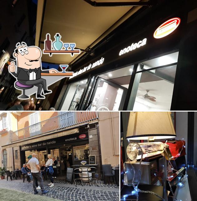 Dai un'occhiata agli interni di Caffetteria Wine Bar Da Nando