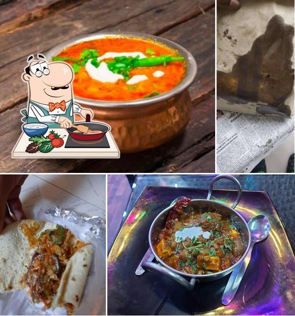 Chicken curry at APNA ADDA