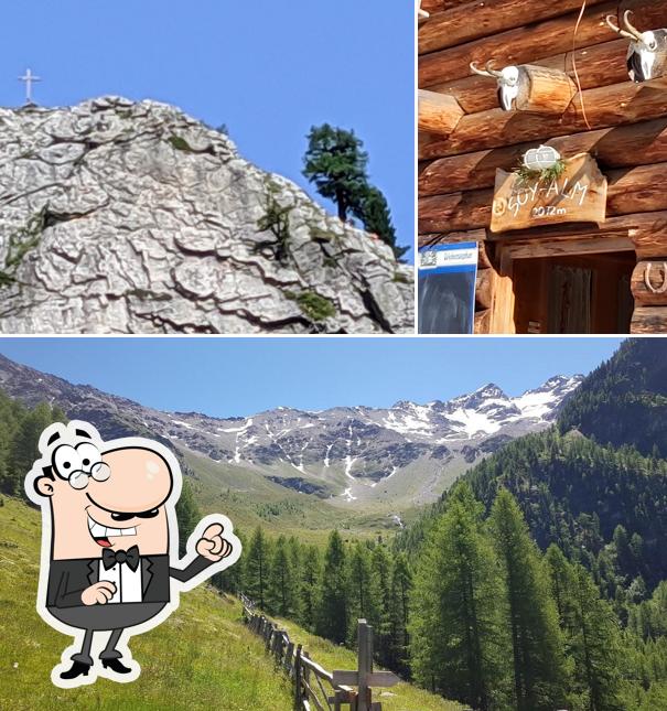 Goditi la vista dagli esterni di Soyalm