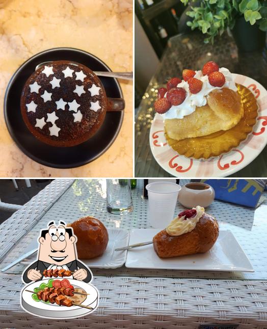 Cibo al Bar Centrale A Portici