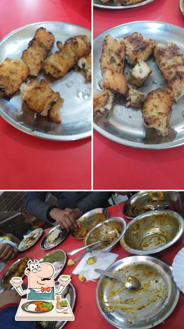 Food at Jagat Murge Wala