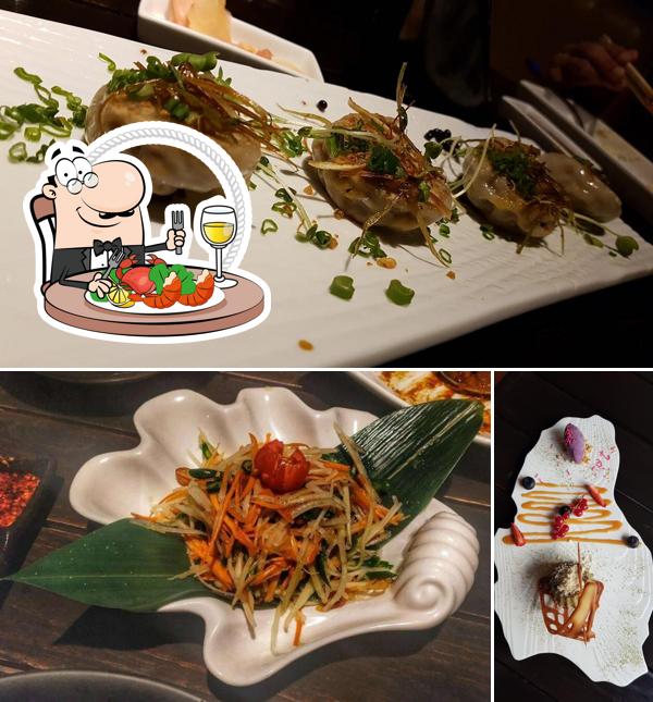 Pa Pa Ya, BKC serves a plethora of seafood dishes