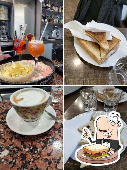 Toast al formaggio al Bar MINIPANDA