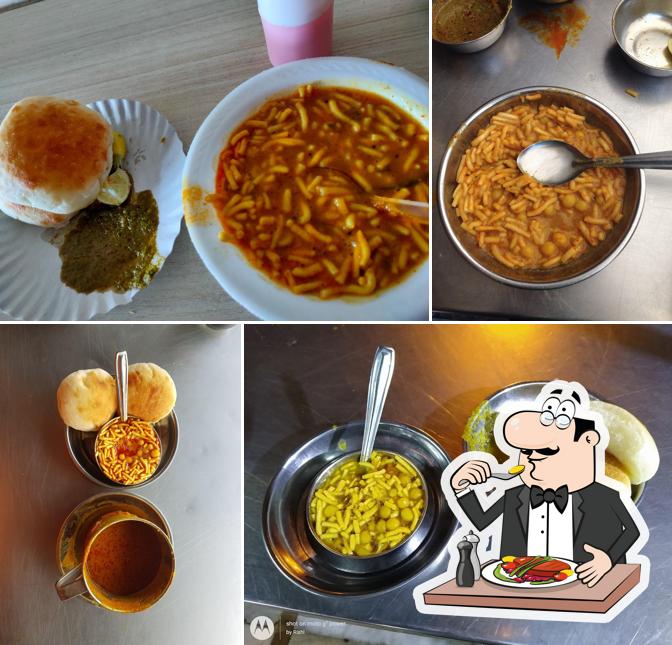 Food at Gunjan Sev Usal