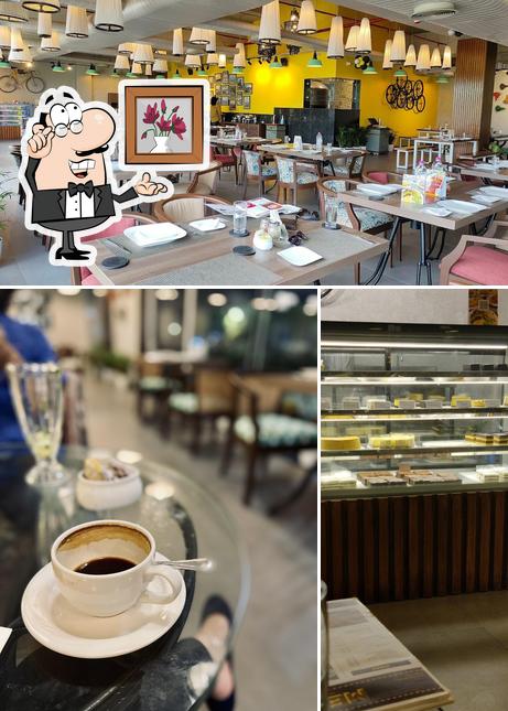 The interior of Ciclo Cafe