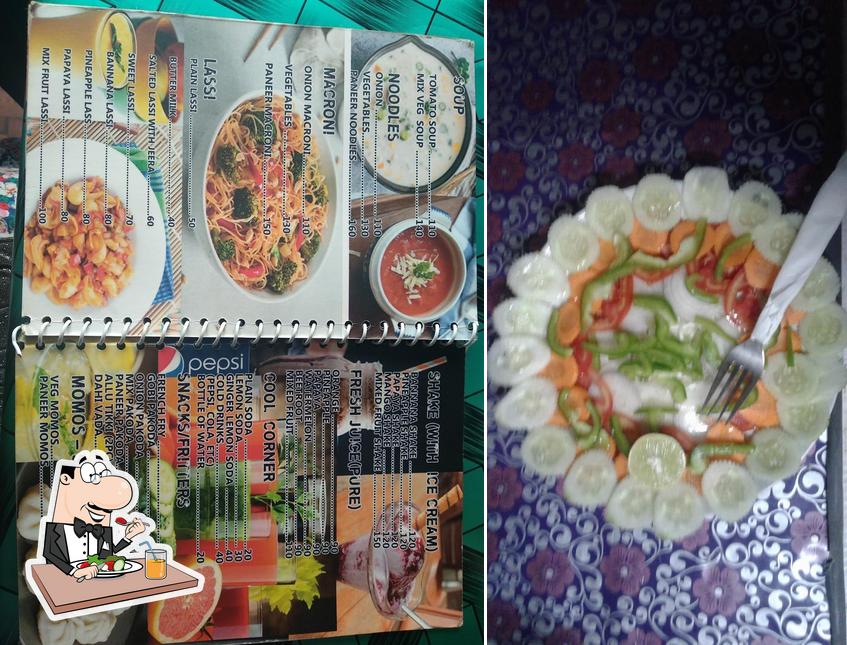 Food at HINDUSTHANI PURE VEGETARIAN RESTAURANT