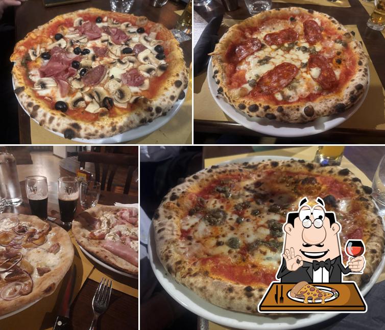 A Nerocarbone Pub, puoi goderti una bella pizza