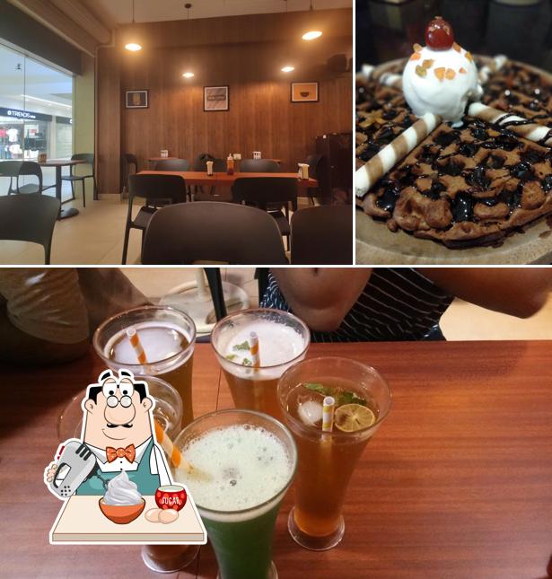 Pokket Cafe provides a selection of desserts