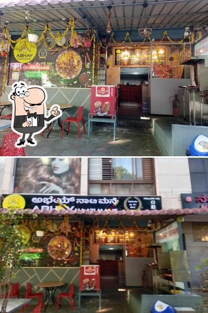 The interior of Abhay Naati Mane / Non veg Hotel Nagarbhavi BDA complex