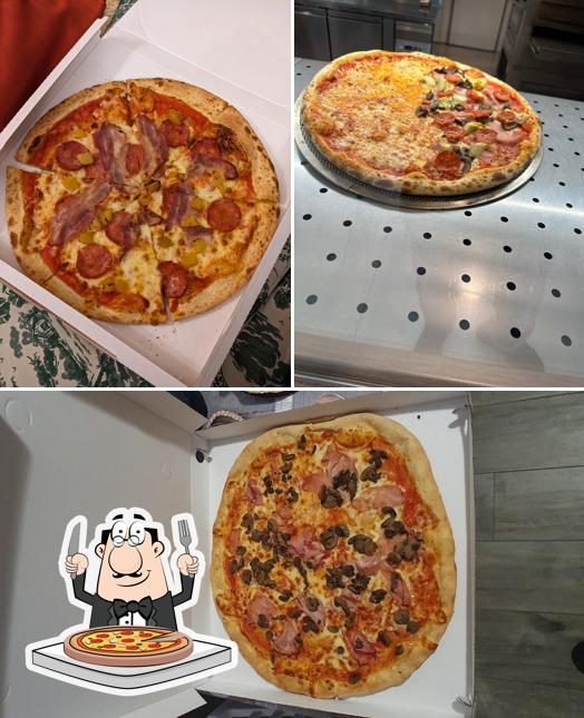 Ordina una pizza a Lazi's - Pizzeria D'asporto