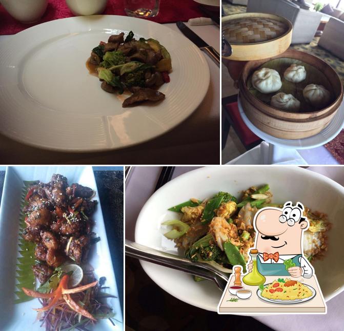 Food at SAMPAN