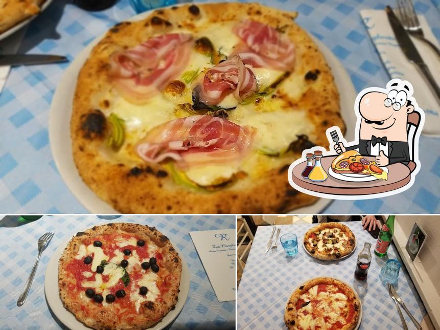 A Pizzeria Trattoria Napoletana Zii Margherita, puoi provare una bella pizza