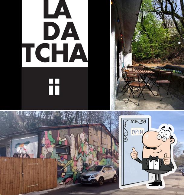 Vedi la foto di La Datcha, café-concert atypique