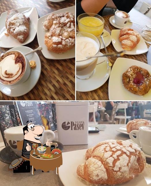 Platti al Pasticceria Nuova Pasev