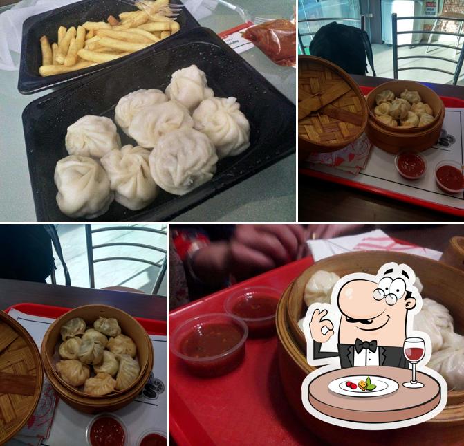 Food at Momotails