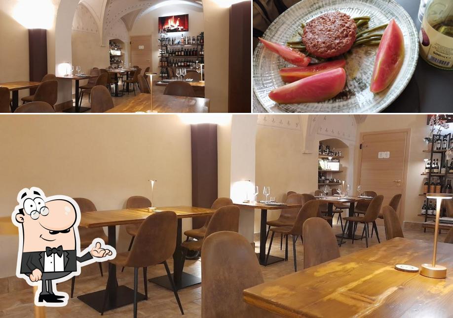 La immagine di interni e cibo da Osterie e Botteghe Francescane