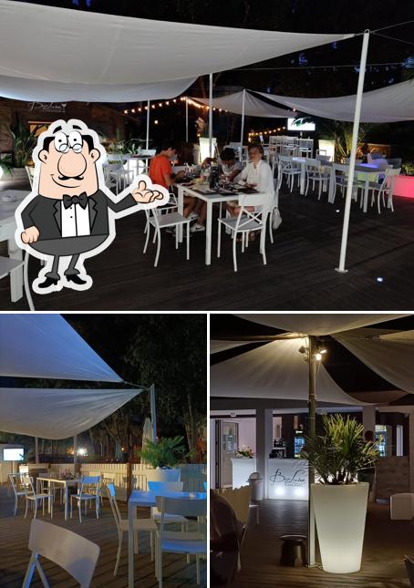 Siediti a un tavolo di BarLume Lounge