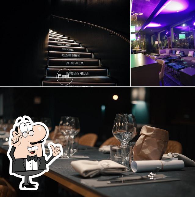 Dai un'occhiata agli interni di Feel Dinner Show, Food & Lounge