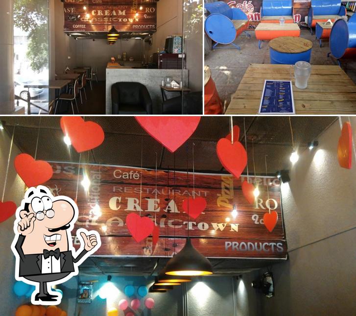 Check out how Cafe Coffeeholic looks inside